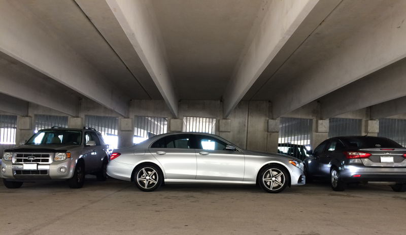 Illustration for article titled I Let A 2017 Mercedes E300 Kind Of Drive Me Around